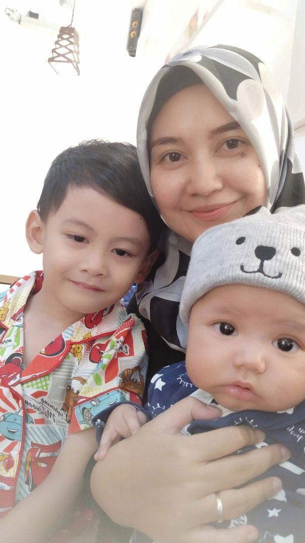 fahmi sarah profile icon