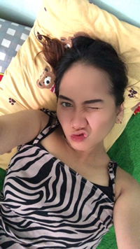 Devia Adania profile icon