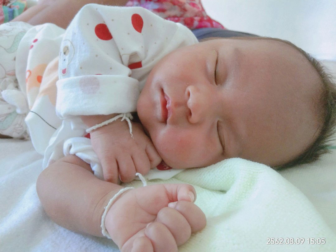 คลอดแบบไม่ทันตั้งตัว