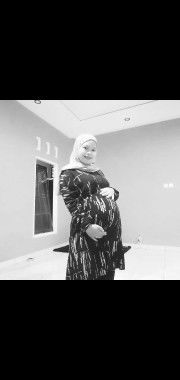 Astuti Tuti profile icon