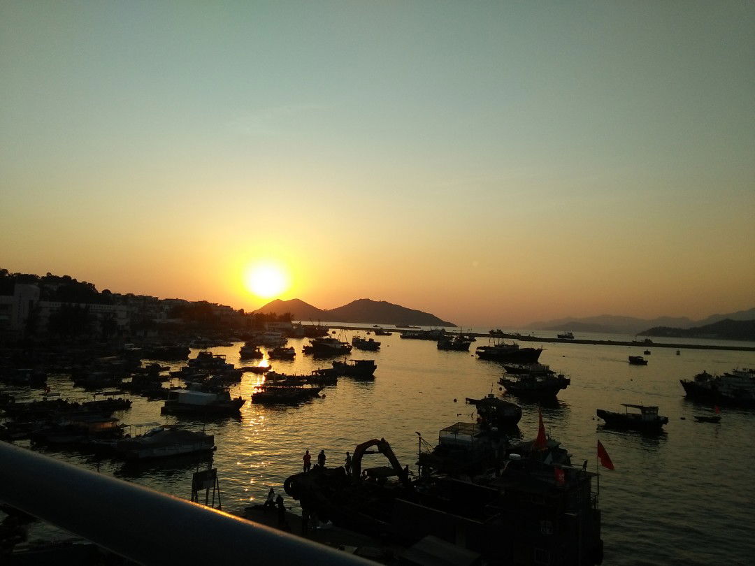 Sulis tiyowati profile icon