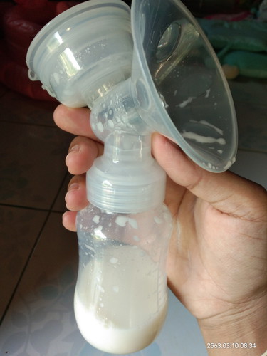 ปั้มนม