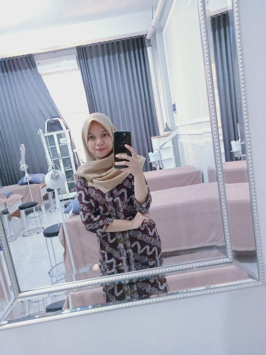 Ayu Nurhidayati profile icon