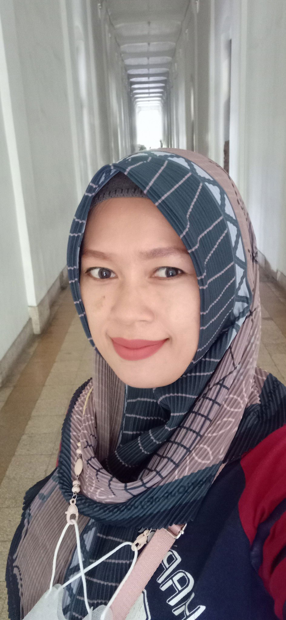 siti nur zulaekha profile icon