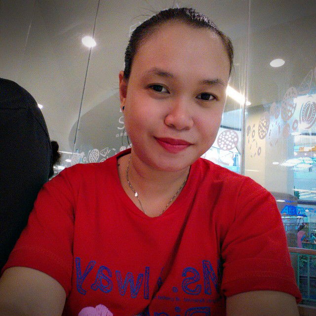 Neliza Ocon profile icon