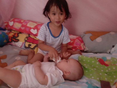 ช่วยแม่เลี้ยงน้องค่ะ