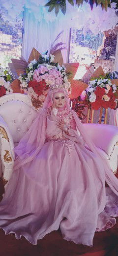 Evi Susanti profile icon