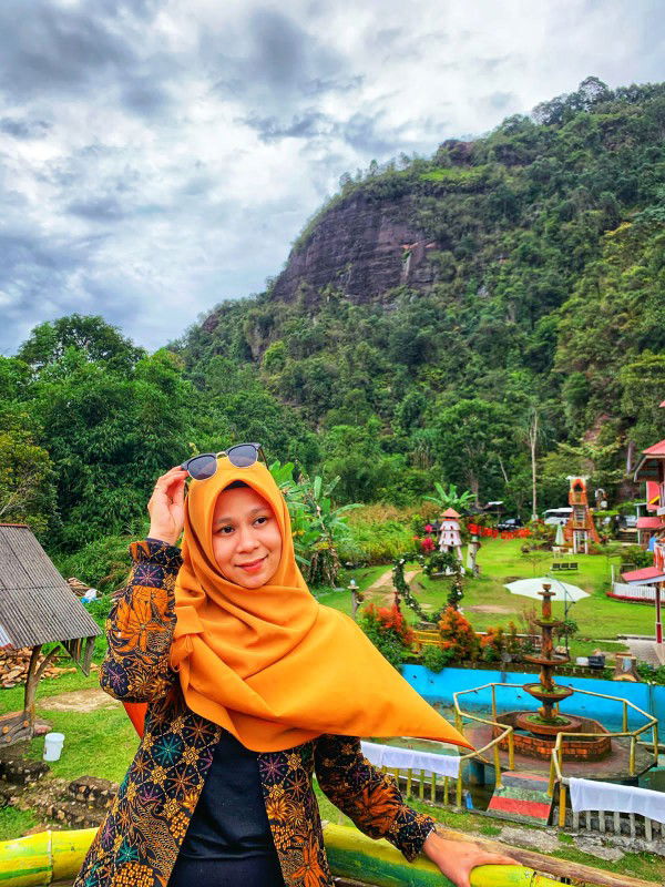 indah sovia ranti profile icon