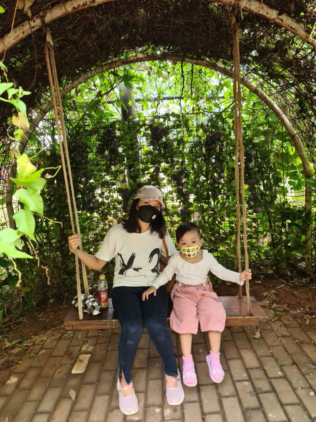 Ayu Lestari profile icon