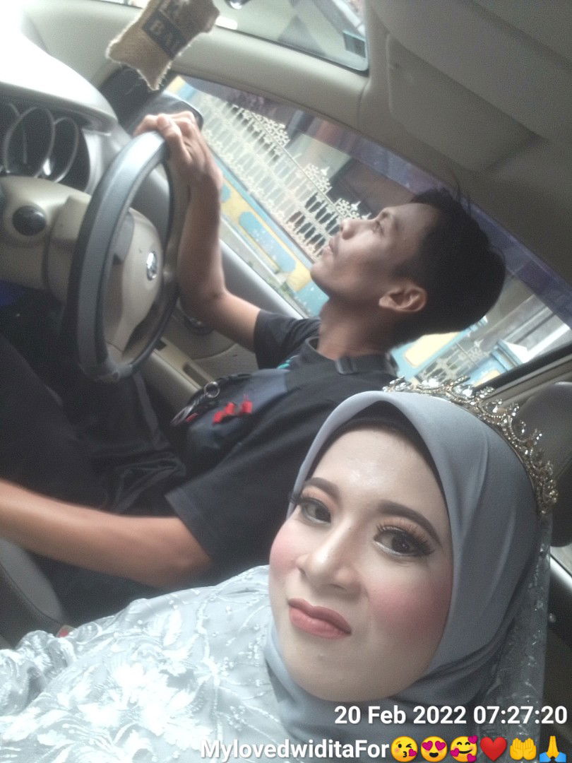 DwiDita profile icon