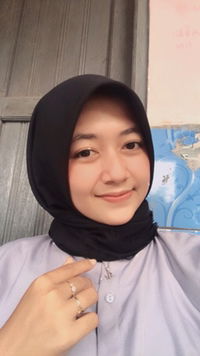 Monika Sari profile icon