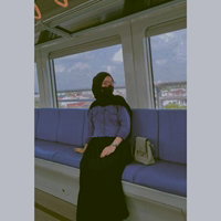 Maharani Sri Rizky profile icon
