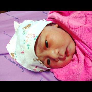 คลอดเอง