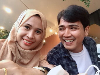 Fitri Anwar profile icon