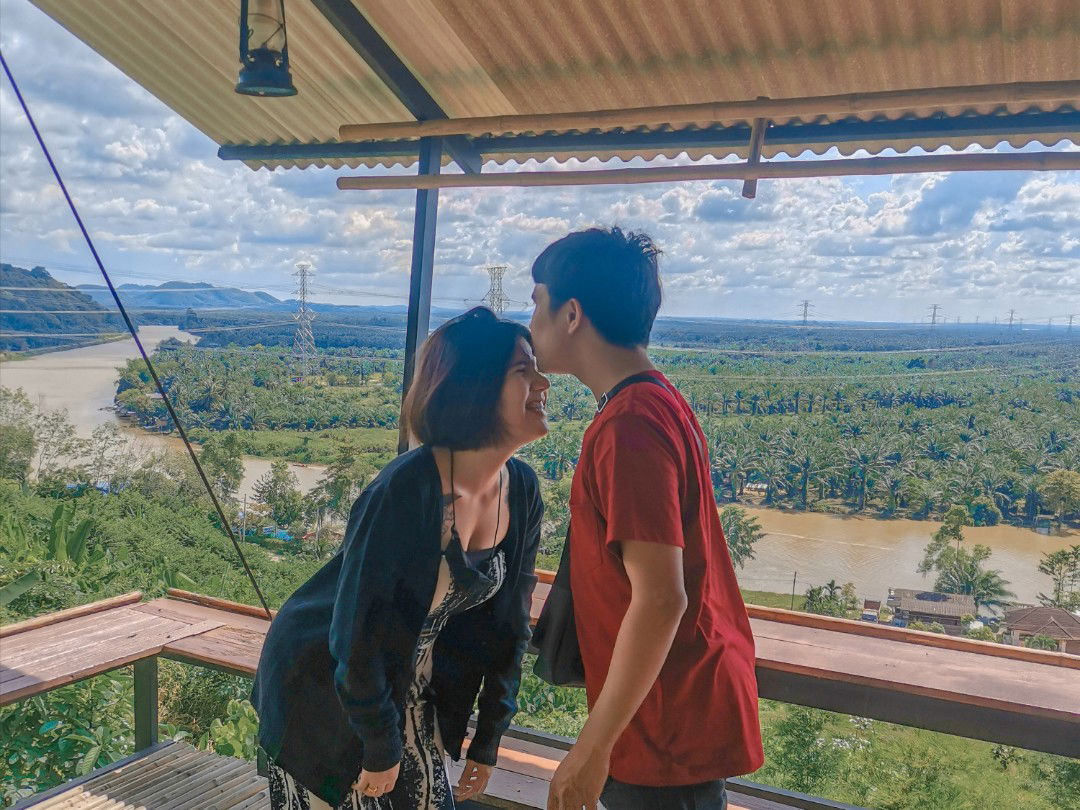 Bam Natnaree profile icon