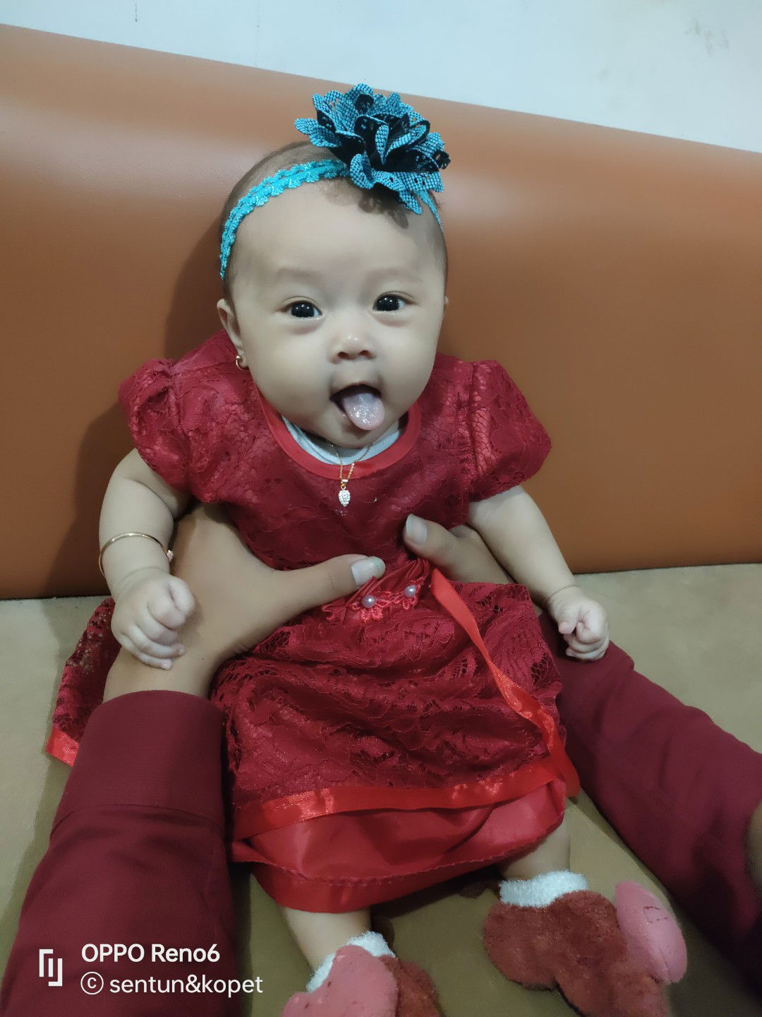 adiva feyrin noviola hadi profile icon