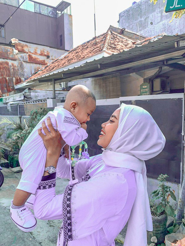 Devita Noviliani profile icon