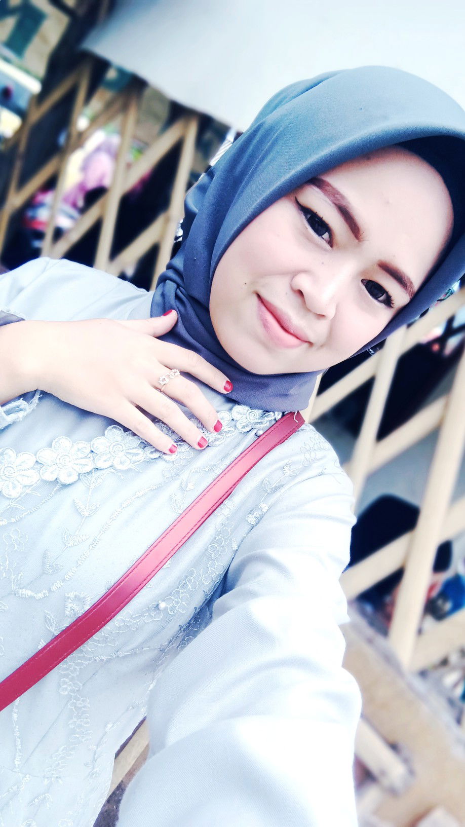 INDRI HARTINI profile icon