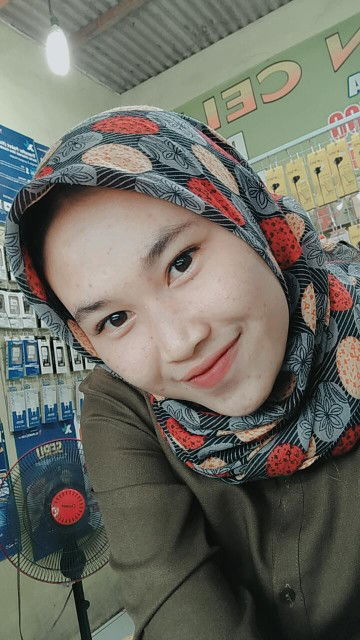 Isnaini Marfuah profile icon