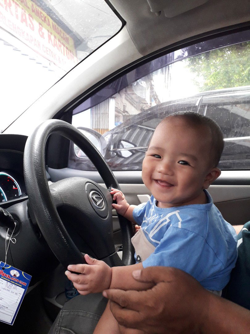 Shofie Azis profile icon