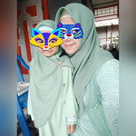 Indah Agustee profile icon