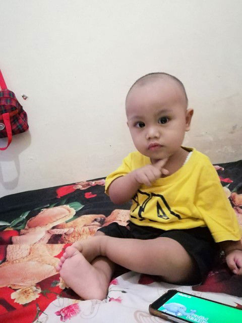 anak menangis kalau tidak sama ibunya