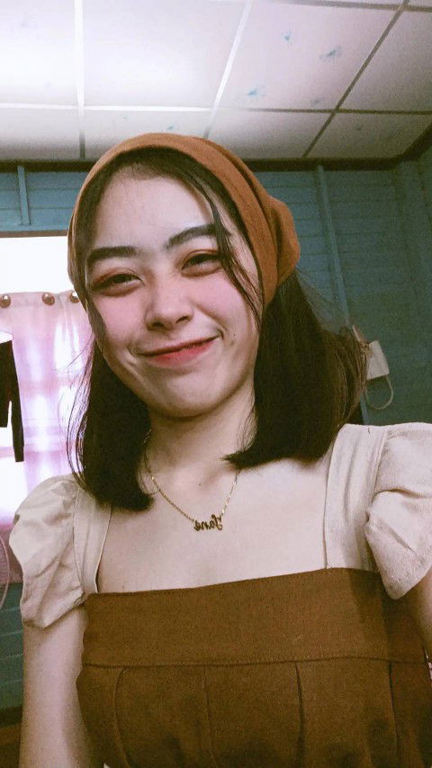 Nuttakarn Pinkaew profile icon