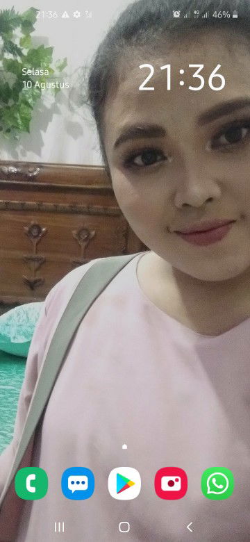 ayu riski faeziah profile icon