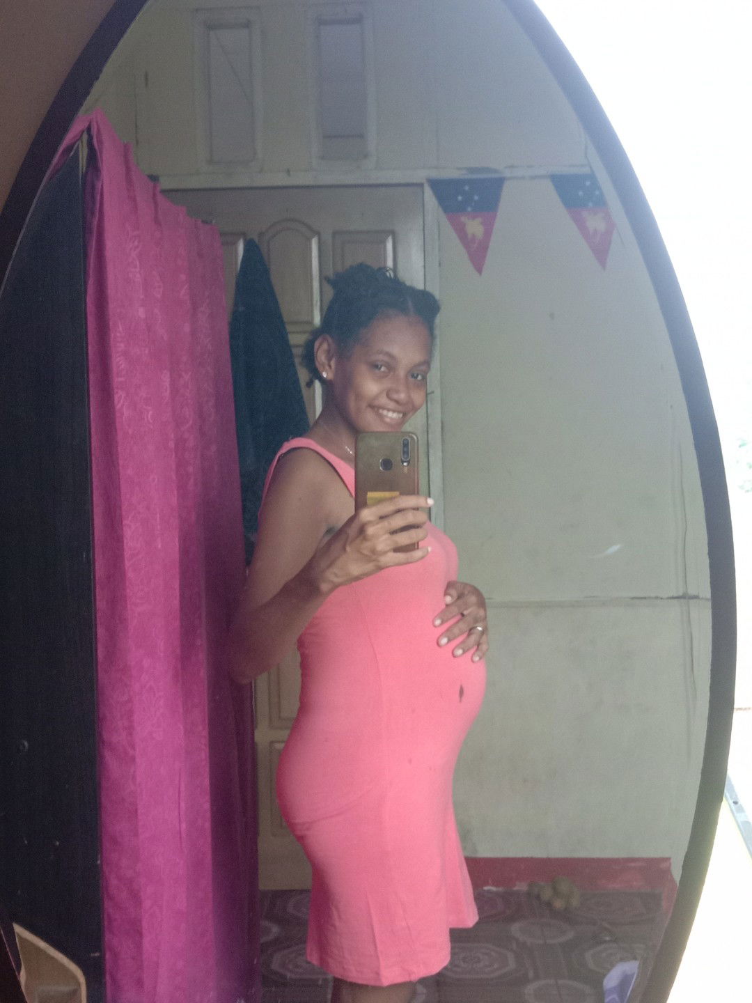 Nia Giay profile icon