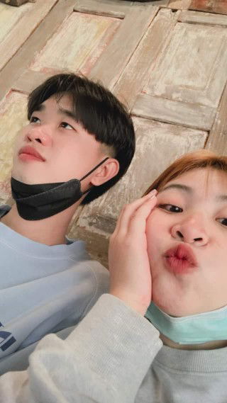 โม จิ. profile icon