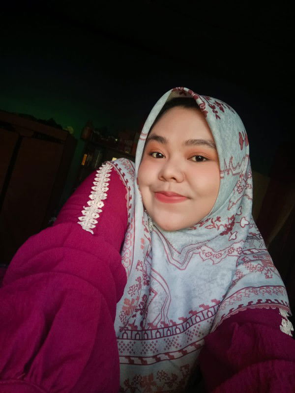 Sisri Nanda Sari profile icon