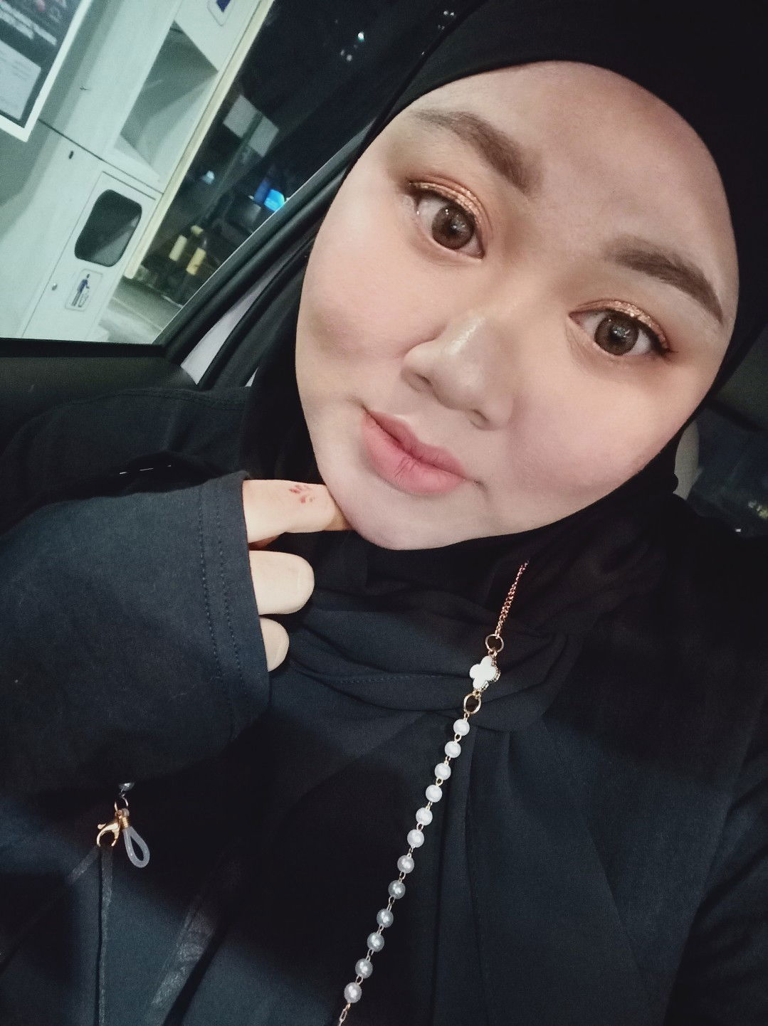 Miss Yaya profile icon