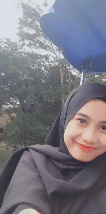 ChintiaEkaPutri profile icon