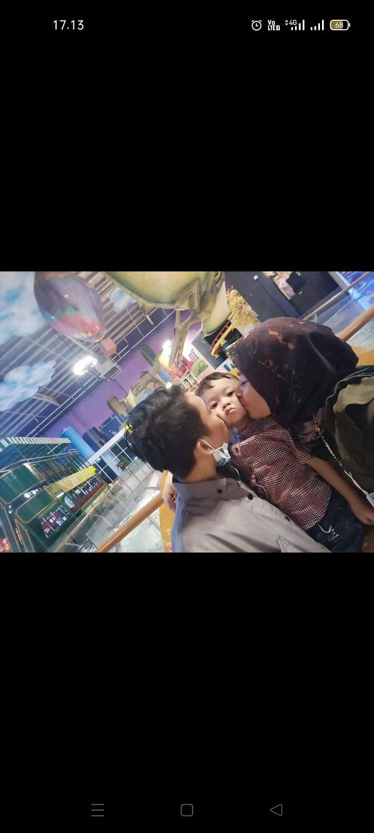 Renny Afra Rahayu profile icon