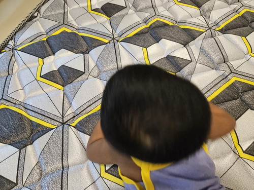 Kepala baby tak rata