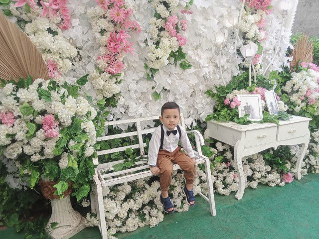 Reka Monica profile icon