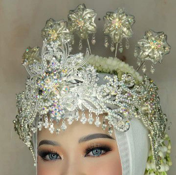 Intan Aulia Resky profile icon