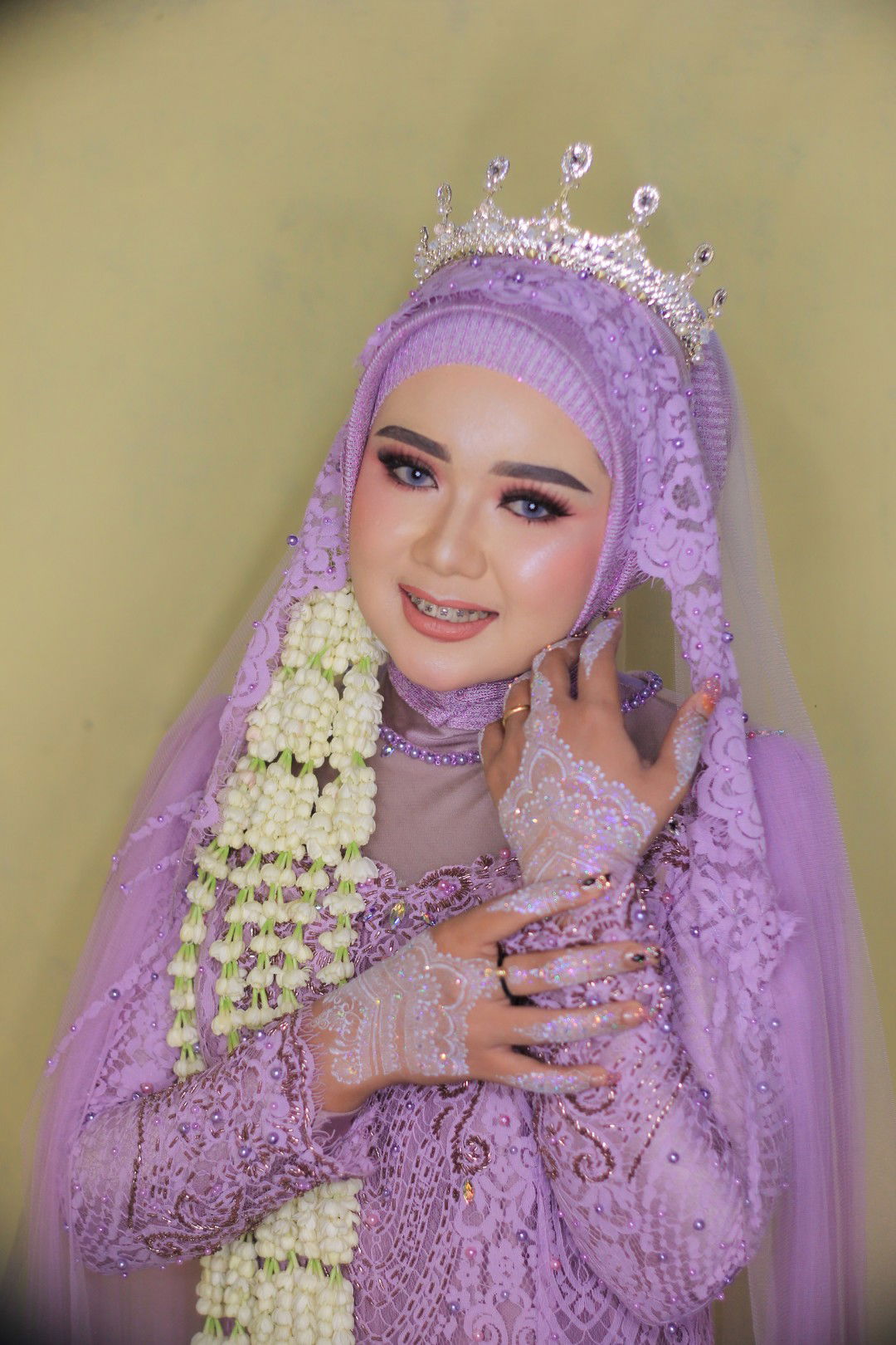 Putri Ardani profile icon