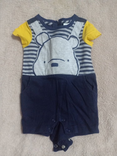 ส่งต่อเสื้อผ้ามือสองค่ะ