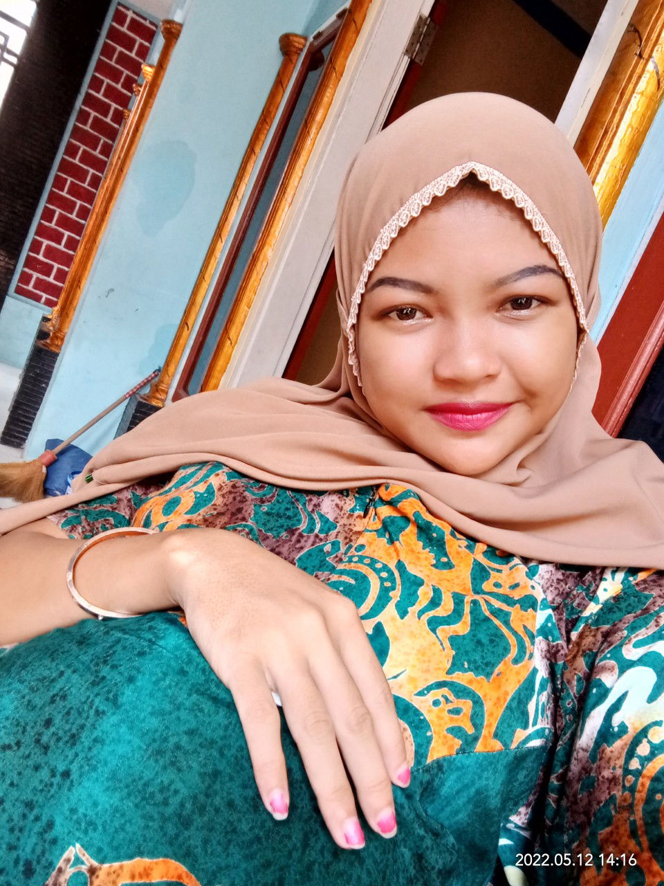 setiawati profile icon