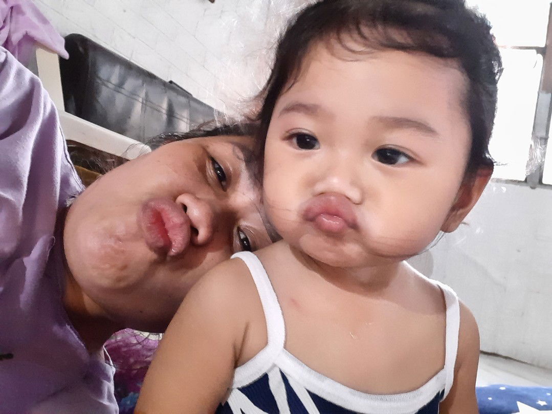 Queen Kharol Flores Villaflor profile icon