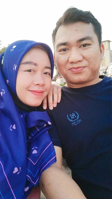 reni efiyana profile icon