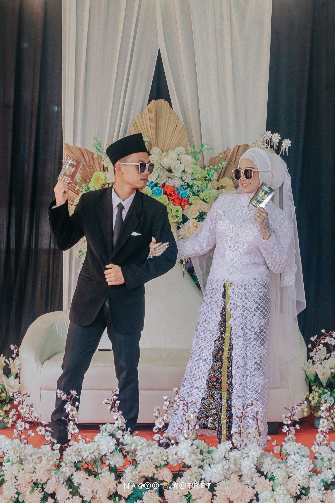 dina lorenza profile icon