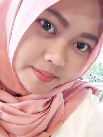 Vivit Vitriani profile icon