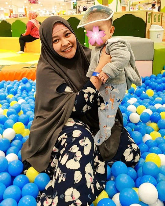 Aini Zahra profile icon