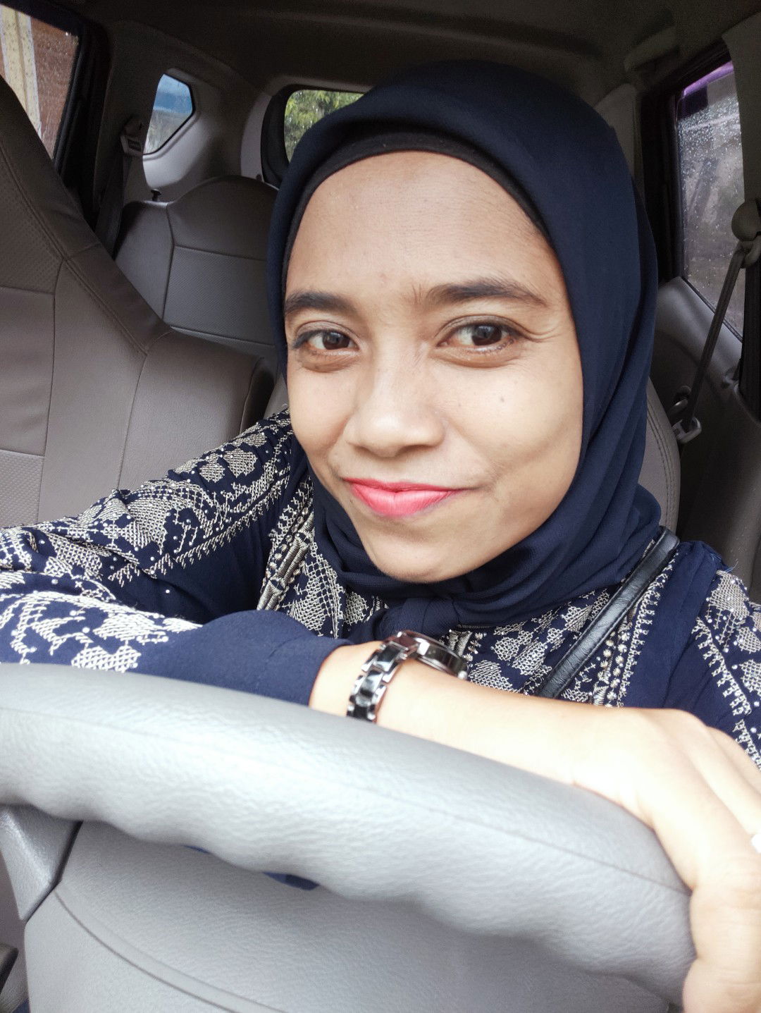 Bayu Trianata Sari profile icon