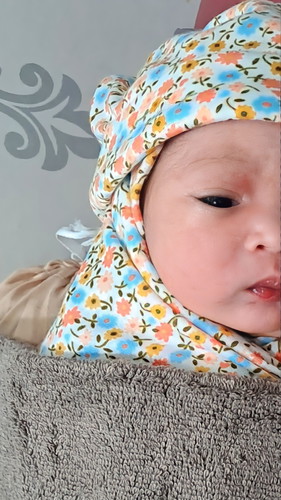 HPL 9 jan, Lahir 5 jan 💕