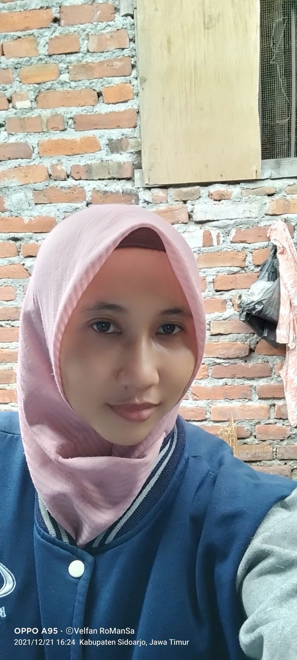 Ayuni nella profile icon