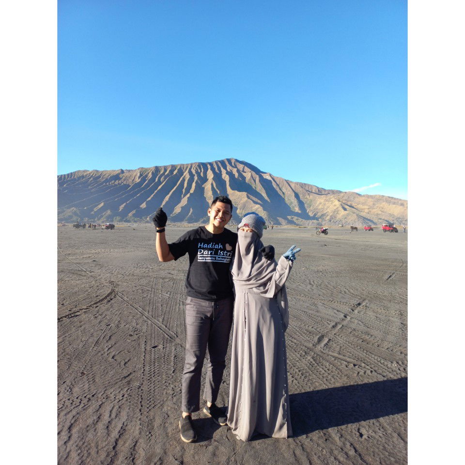 Mona Maulina profile icon