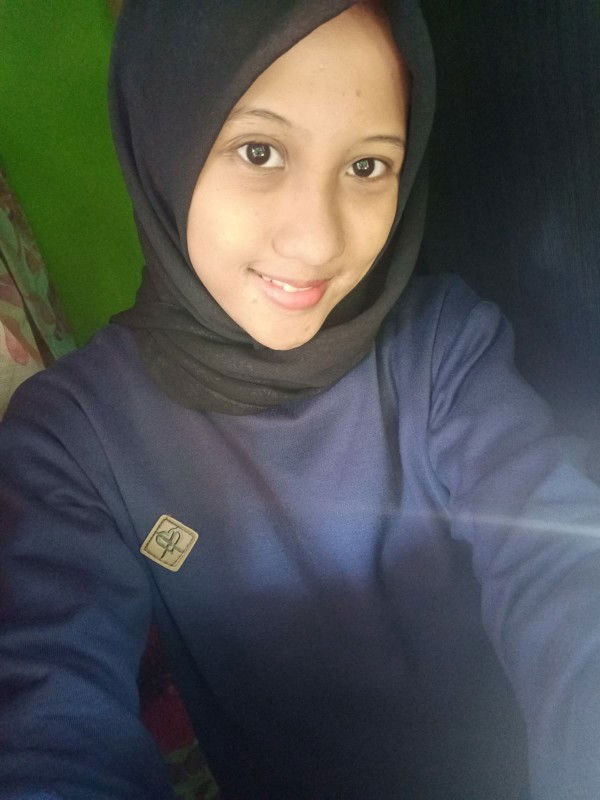 Hesti Dian Apriani profile icon